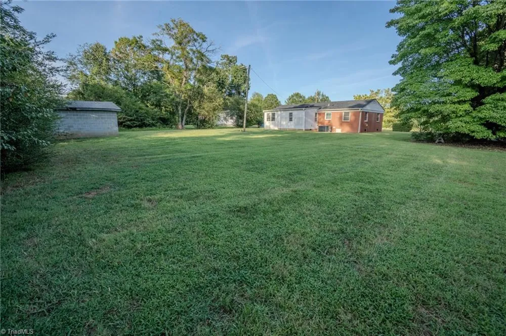 7805 Jackson School Road Browns Summit, NC 27214