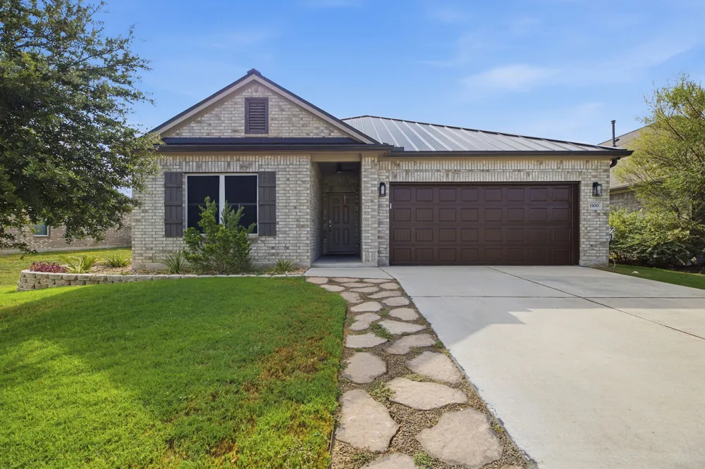 1100 S San Marcos Street Manor, TX 78653