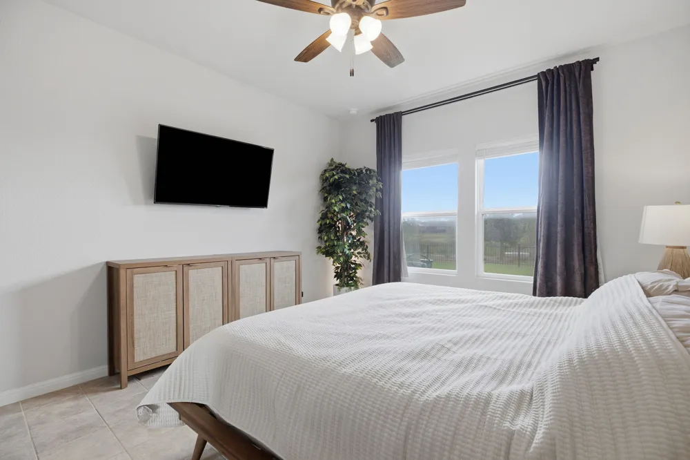 1100 S San Marcos Street Manor, TX 78653