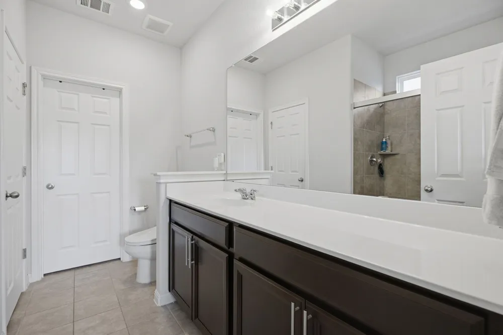 1100 S San Marcos Street Manor, TX 78653