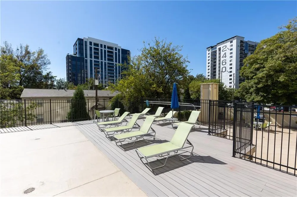 2479 Peachtree Road NE #1706 Atlanta, GA 30305