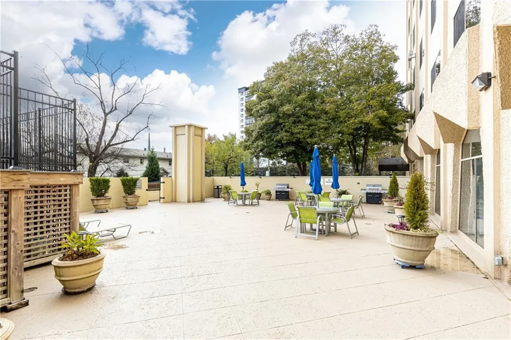 2479 Peachtree Road NE #1706 Atlanta, GA 30305