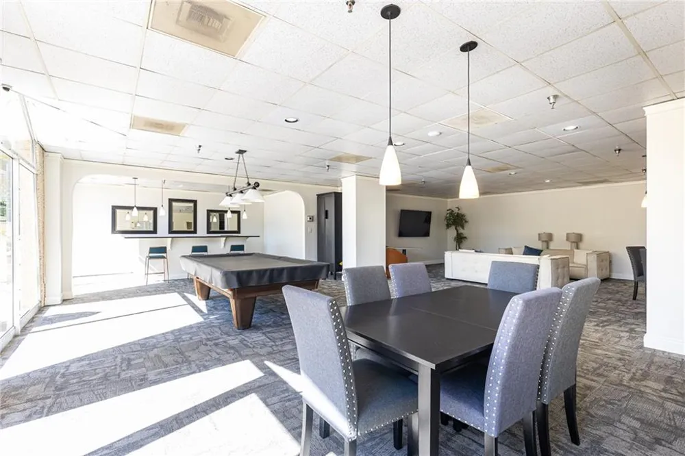 2479 Peachtree Road NE #1706 Atlanta, GA 30305