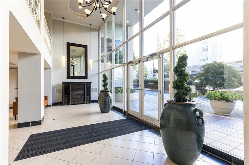 2479 Peachtree Road NE #1706 Atlanta, GA 30305