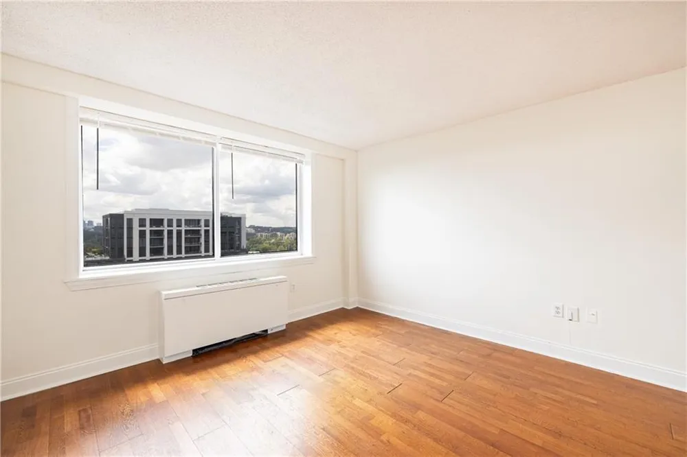 2479 Peachtree Road NE #1706 Atlanta, GA 30305