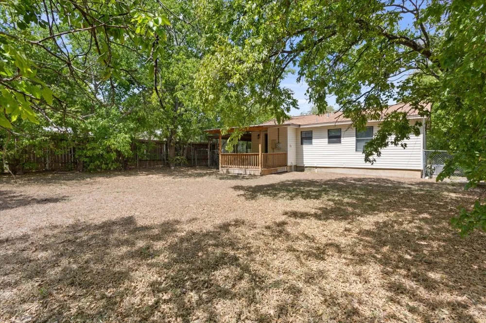 204 E Fowler Avenue Killeen, TX 76541