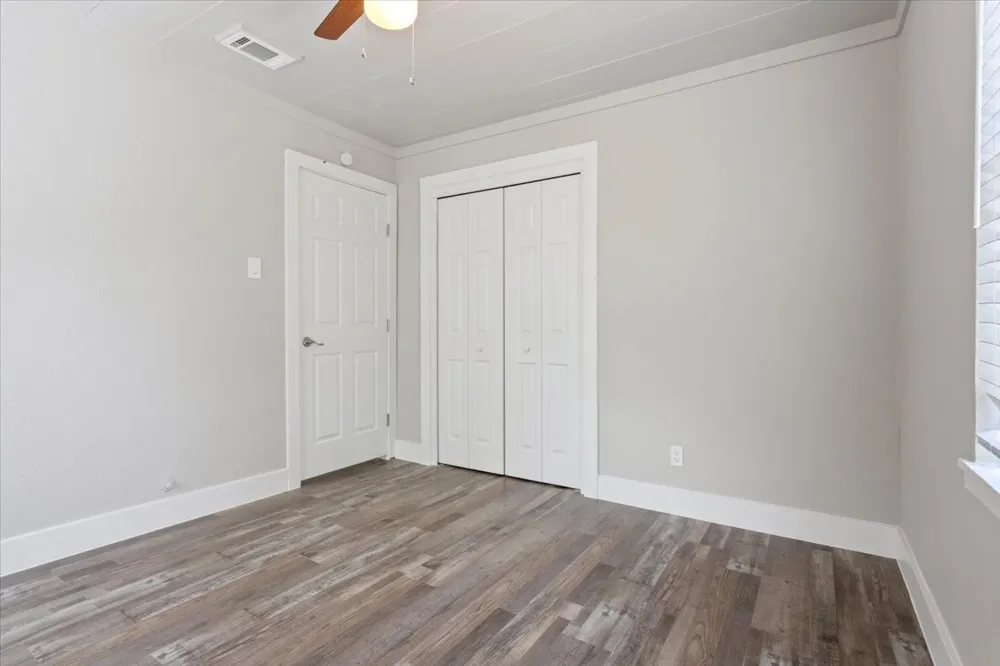 204 E Fowler Avenue Killeen, TX 76541