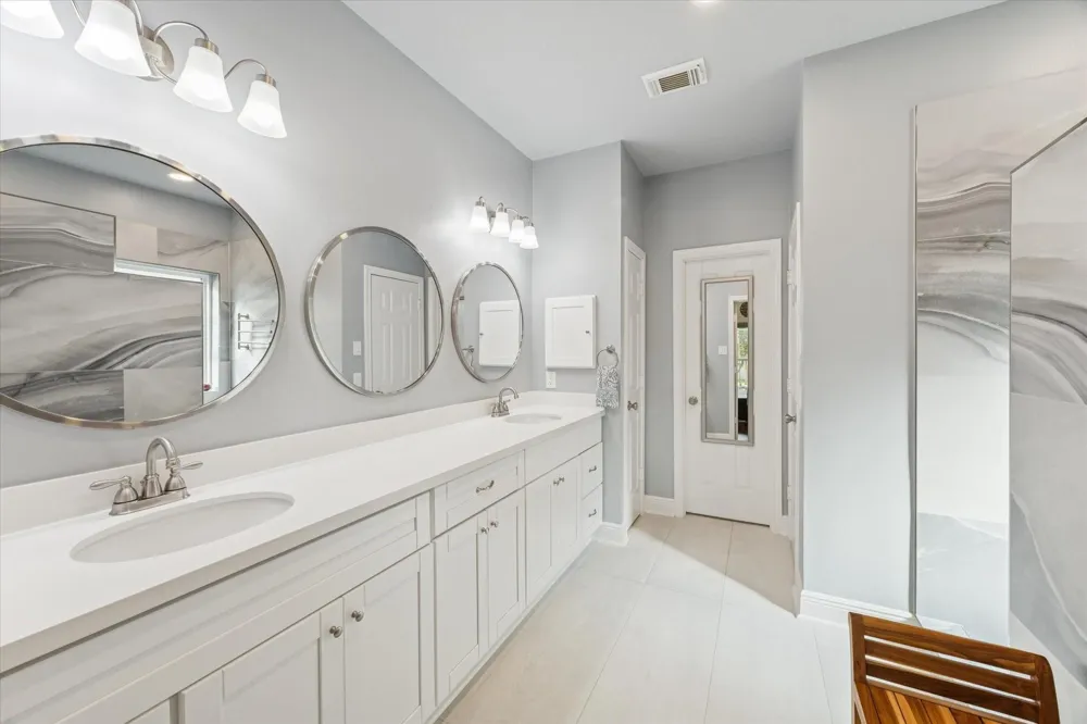 702 Huntercrest Street El Lago, TX 77586