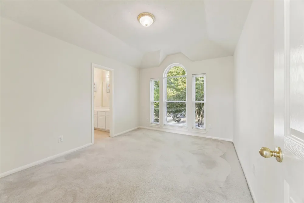 702 Huntercrest Street El Lago, TX 77586