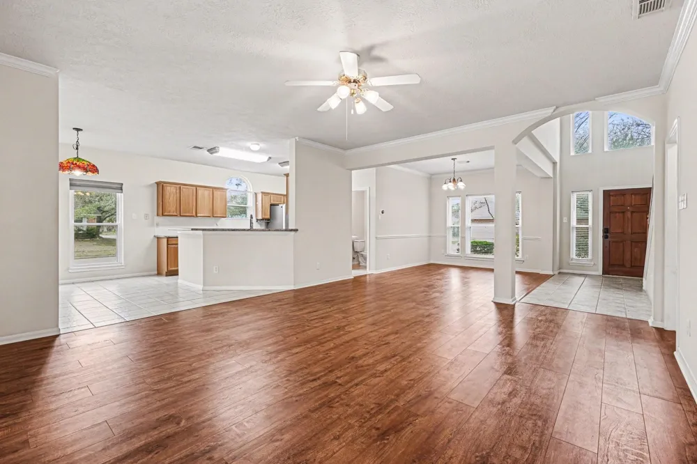 702 Huntercrest Street El Lago, TX 77586