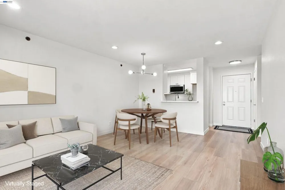 685 Dartmore Ln #365 Hayward, CA 94544