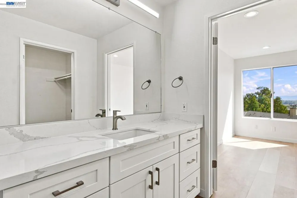 685 Dartmore Ln #365 Hayward, CA 94544