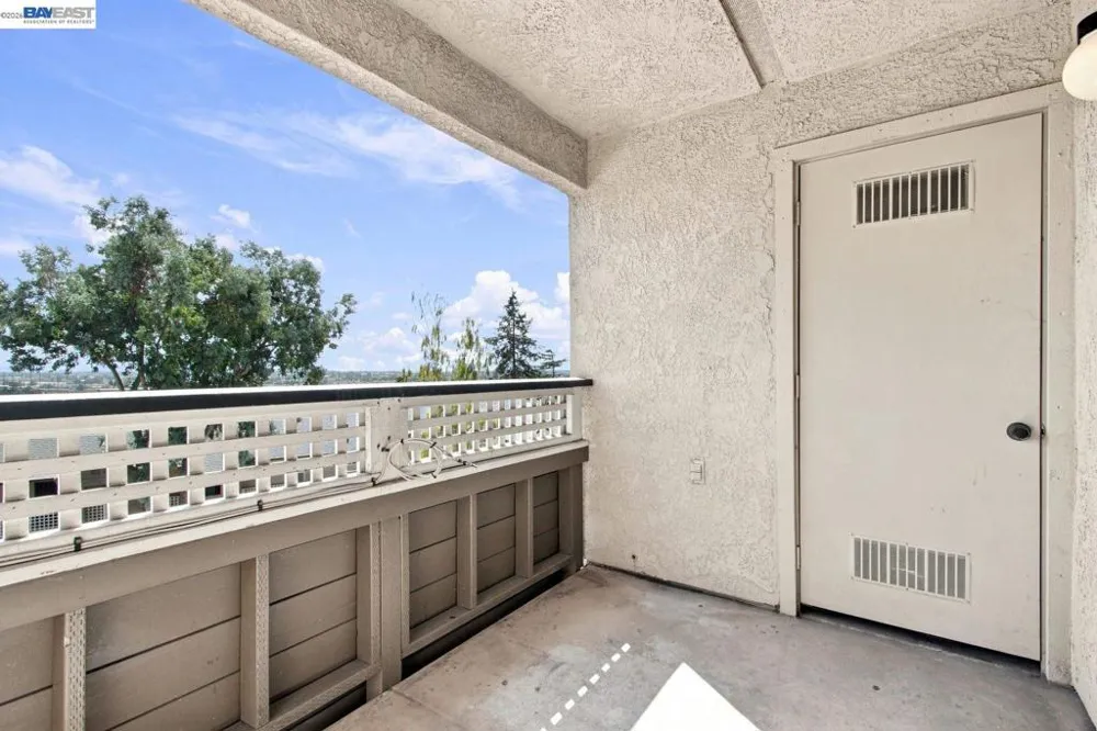 685 Dartmore Ln #365 Hayward, CA 94544