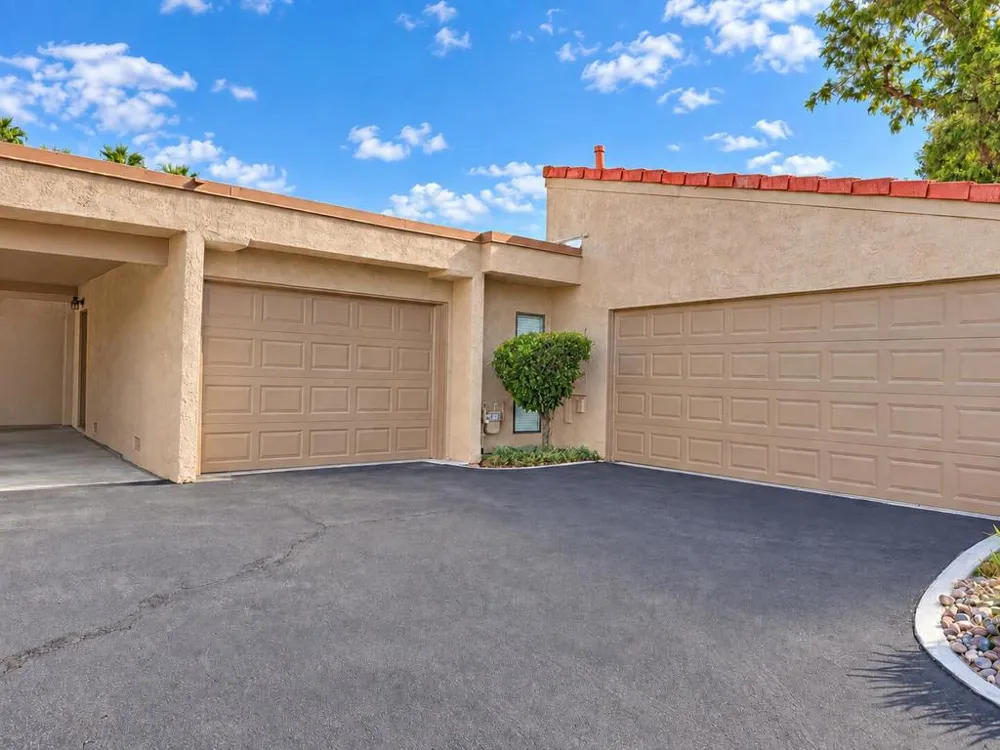 72477 Rolling Knoll Drive Palm Desert, CA 92260