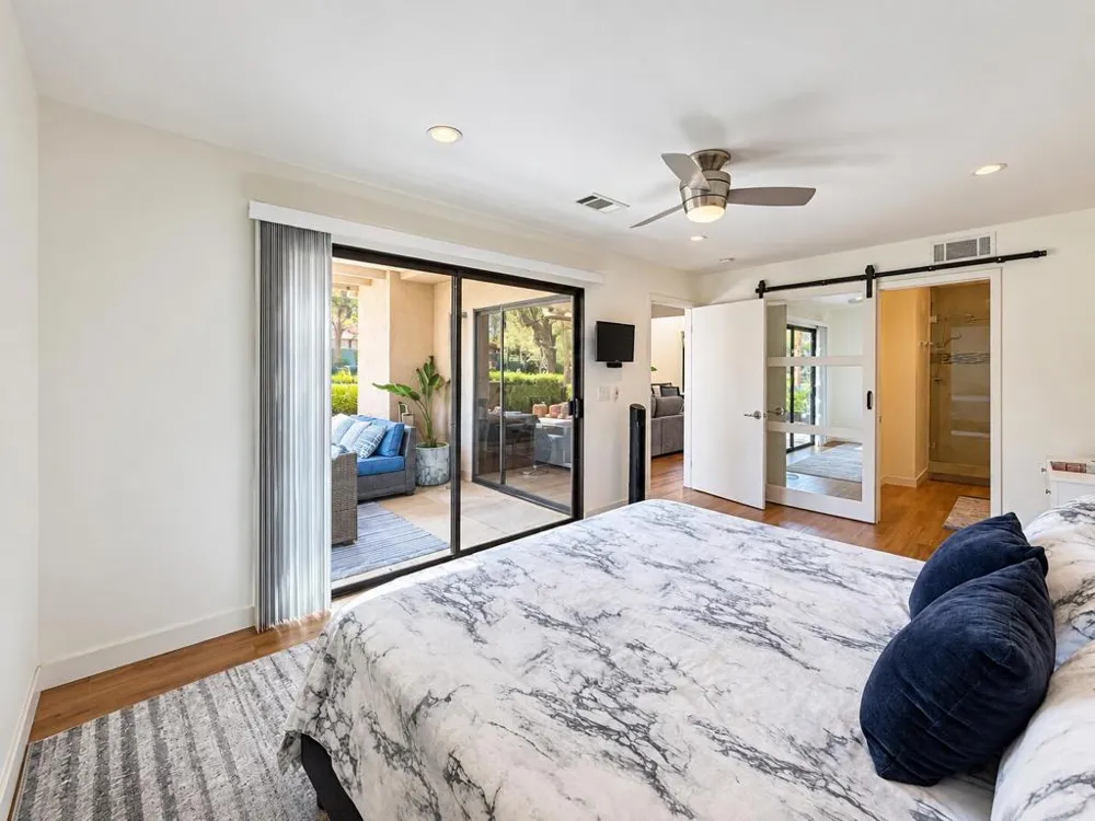 72477 Rolling Knoll Drive Palm Desert, CA 92260