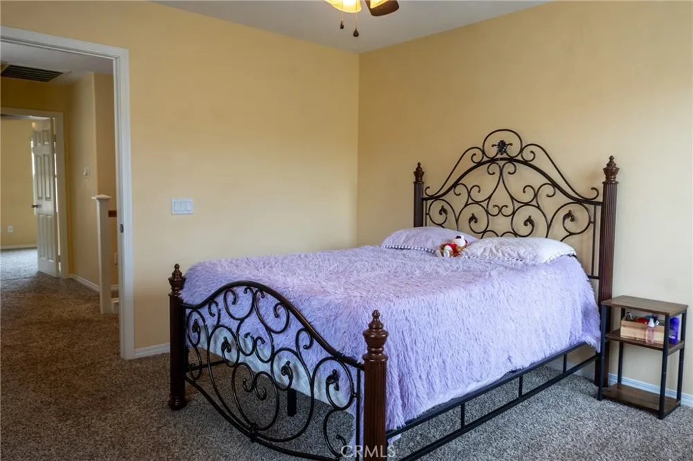 31771 Avenida Del Sol Castaic, CA 91384