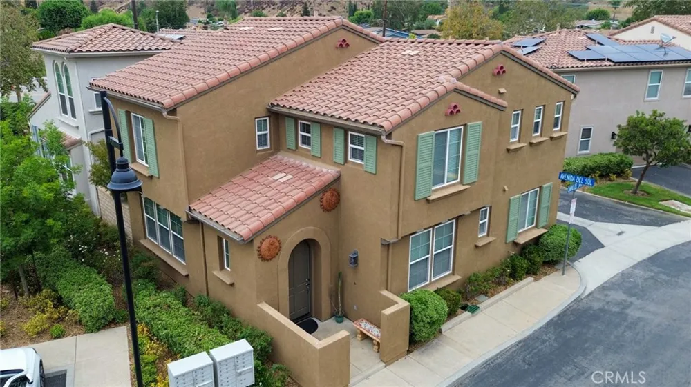 31771 Avenida Del Sol Castaic, CA 91384
