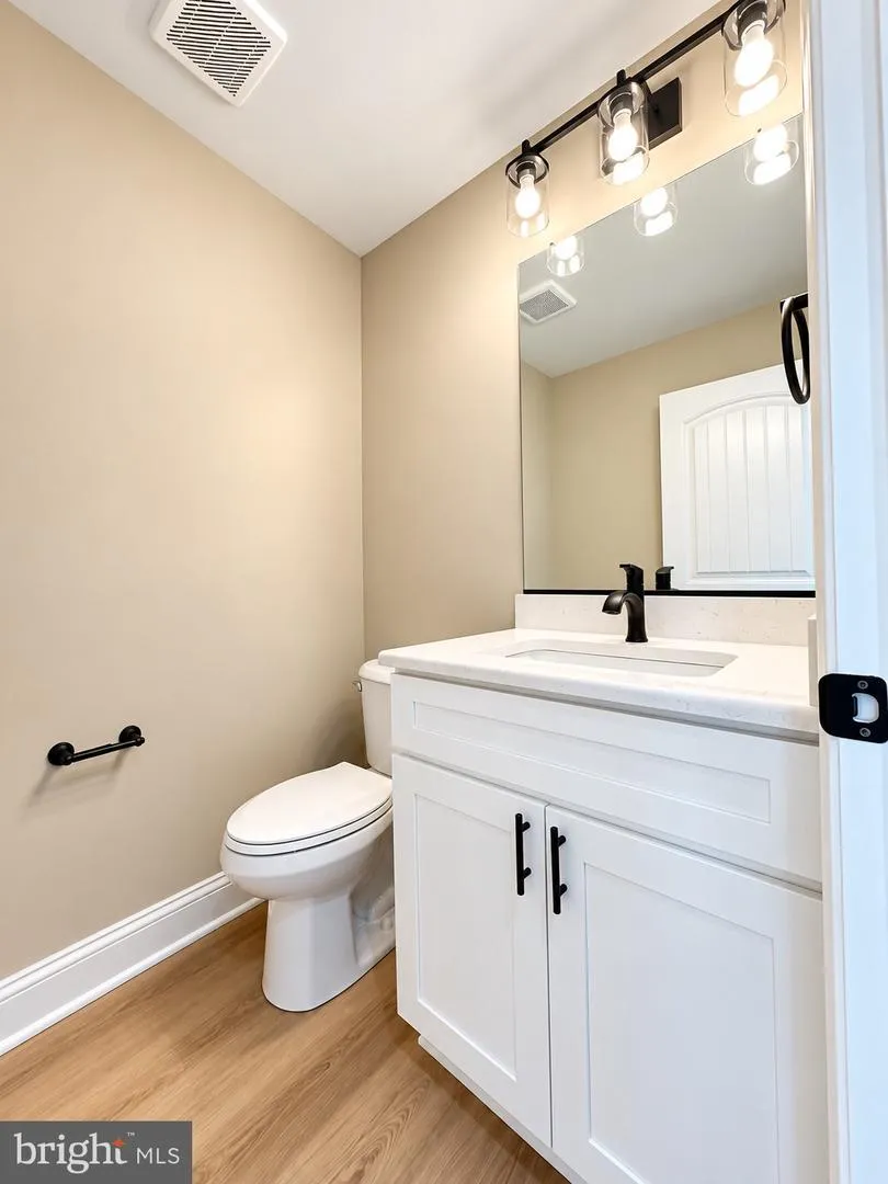 1402 CEDAR RUN Pocomoke City, MD 21851