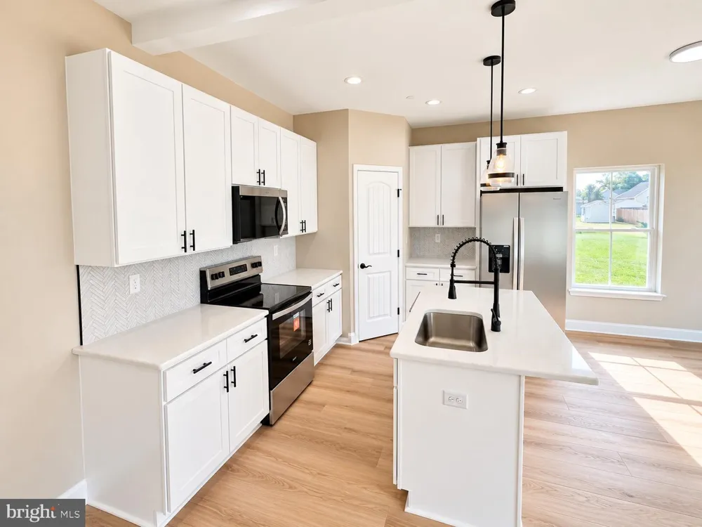 1402 CEDAR RUN Pocomoke City, MD 21851