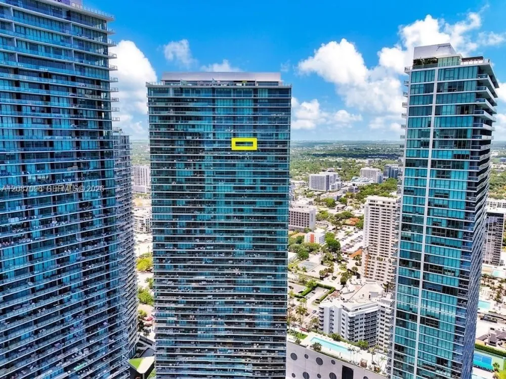 650 NE 32nd St #4705 Miami, FL 33137