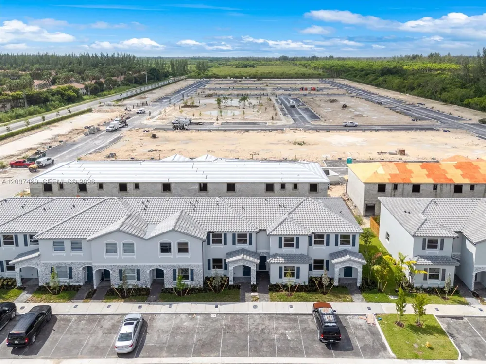 1081 SE 3rd St Florida City, FL 33034