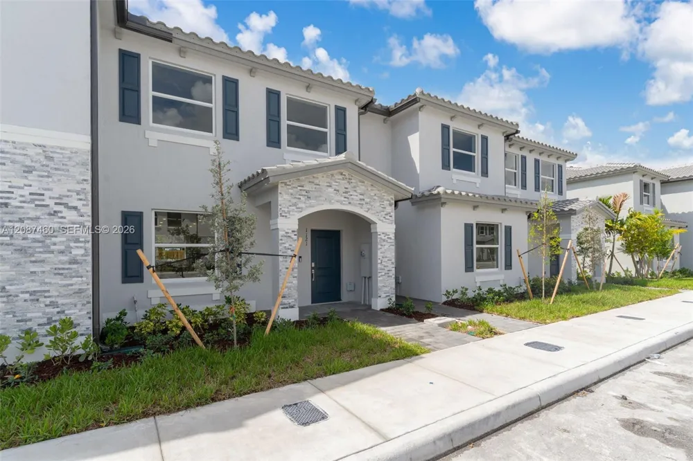 1081 SE 3rd St Florida City, FL 33034