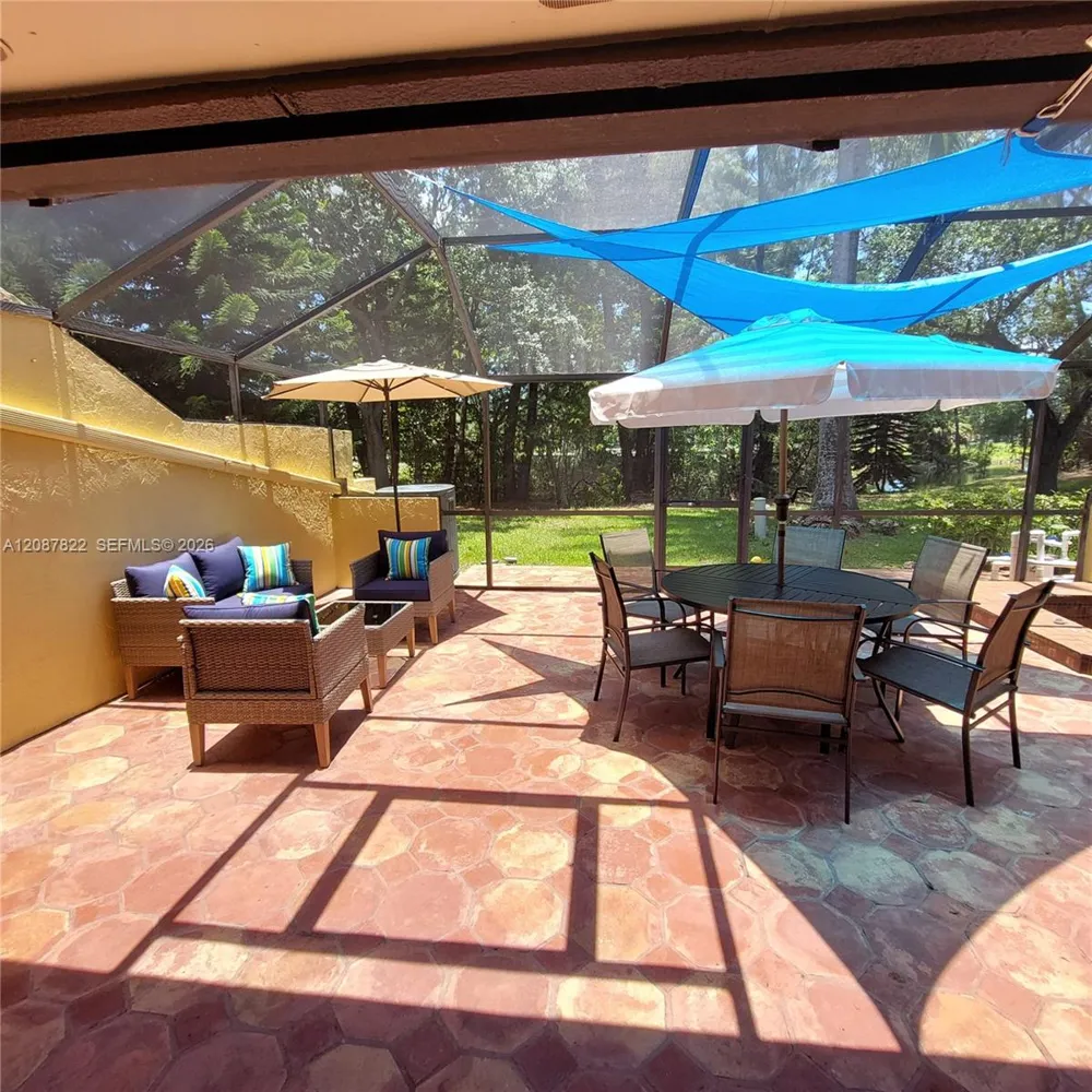 3871 Alcantara Ave #74D Doral, FL 33178