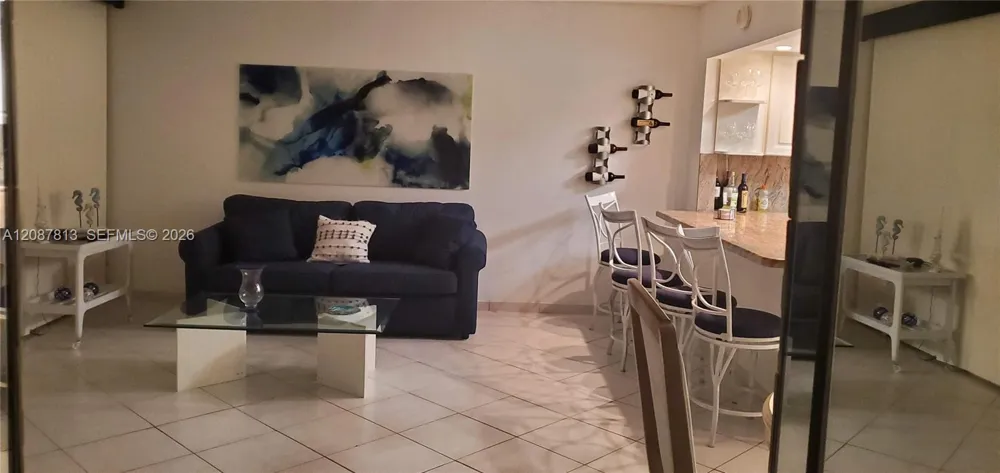 3180 S Ocean Dr #315 Hallandale Beach, FL 33009