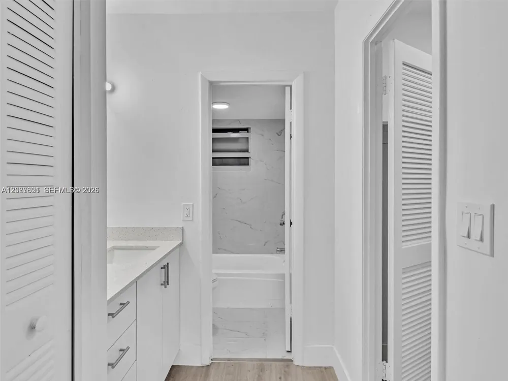 3626 NE 168th St #202 North Miami Beach, FL 33160