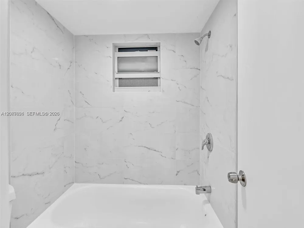 3626 NE 168th St #202 North Miami Beach, FL 33160