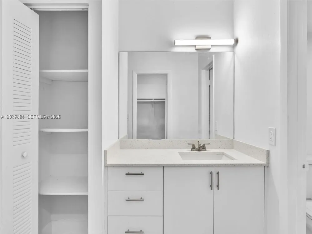 3626 NE 168th St #202 North Miami Beach, FL 33160