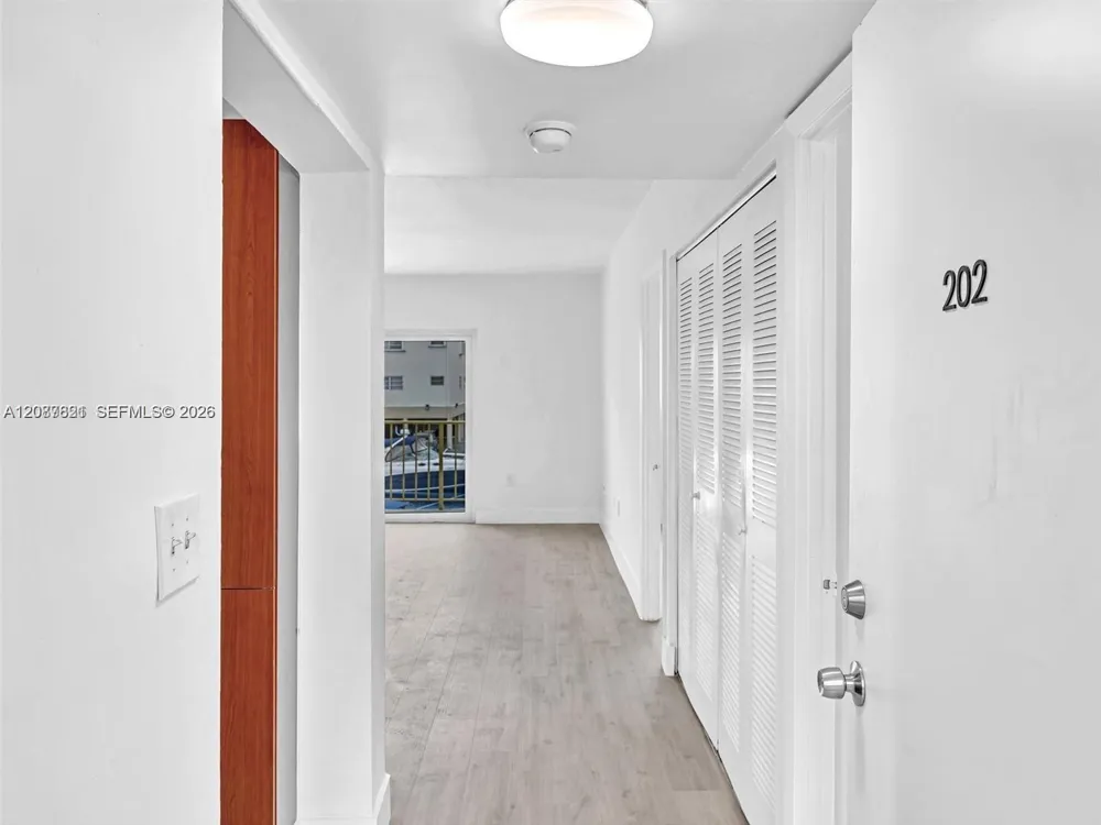 3626 NE 168th St #202 North Miami Beach, FL 33160