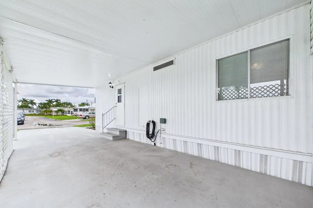 31012 BAHIA BAY Boynton Beach, FL 33436