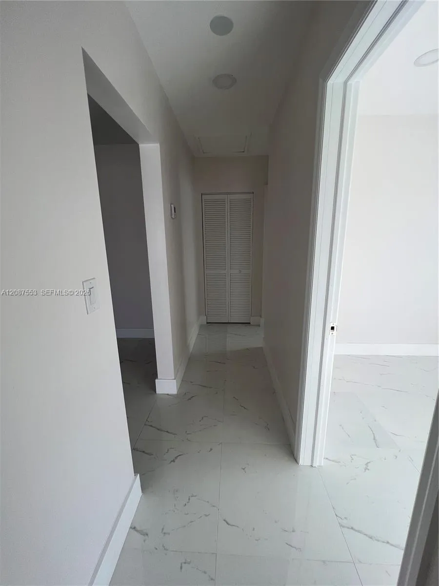 3315 SW 91st Ave Miami, FL 33165