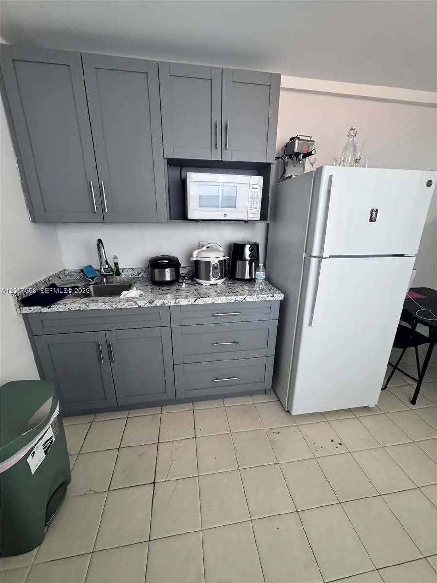 3315 SW 91st Ave Miami, FL 33165