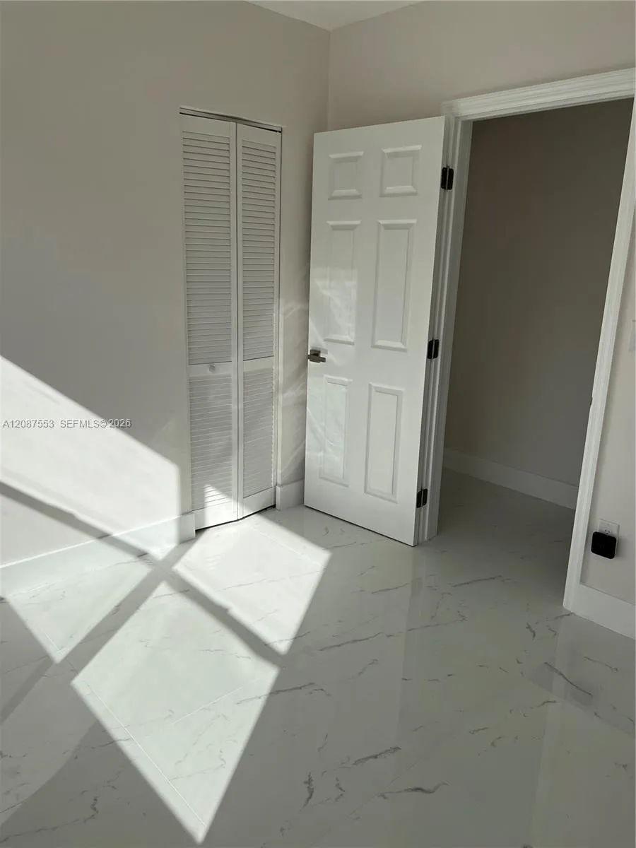 3315 SW 91st Ave Miami, FL 33165