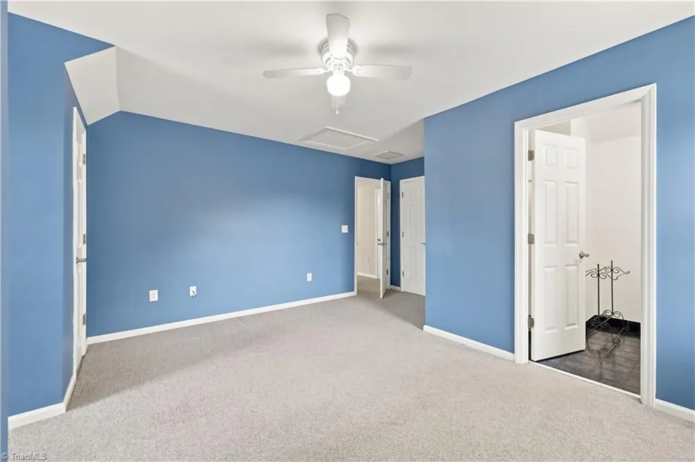 6112 Four Oaks Court Summerfield, NC 27358
