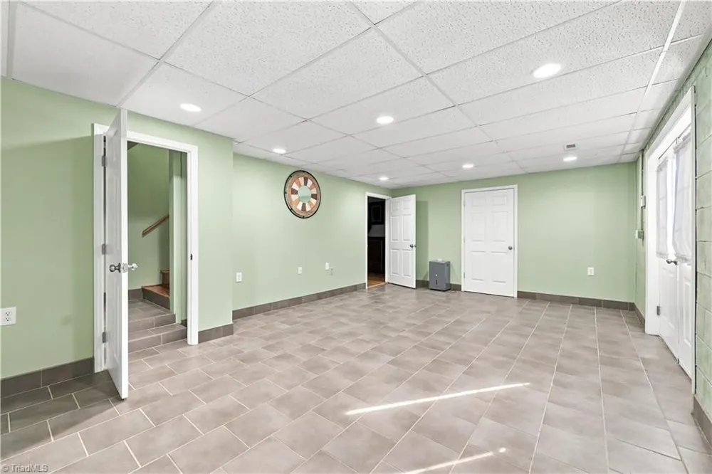 6112 Four Oaks Court Summerfield, NC 27358