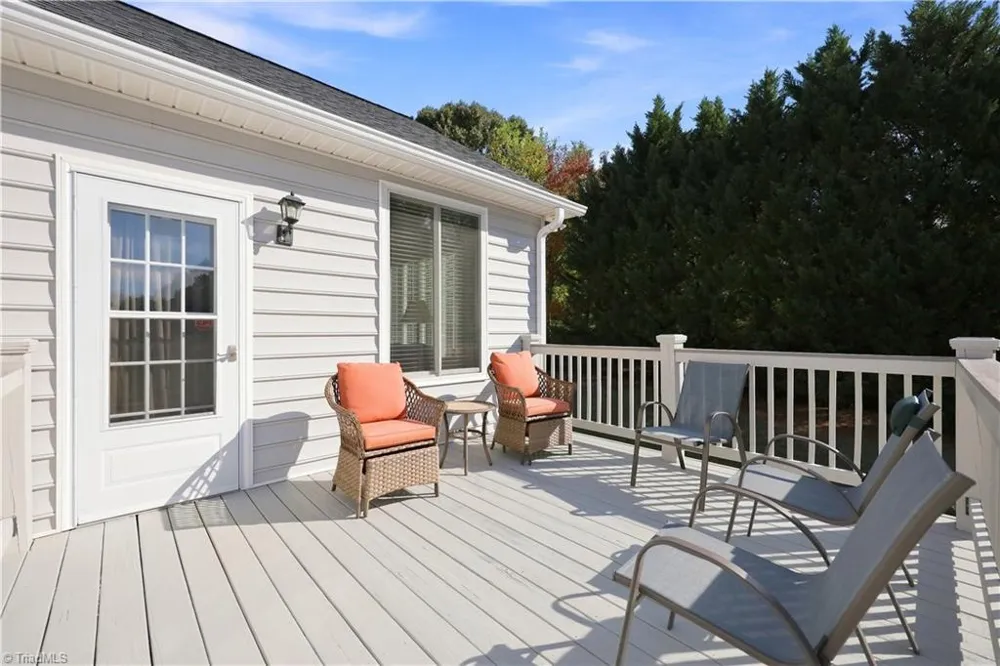6112 Four Oaks Court Summerfield, NC 27358