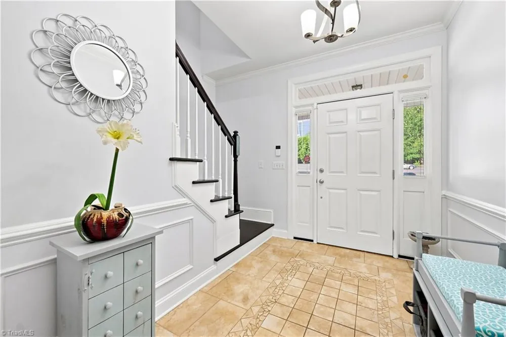 6112 Four Oaks Court Summerfield, NC 27358