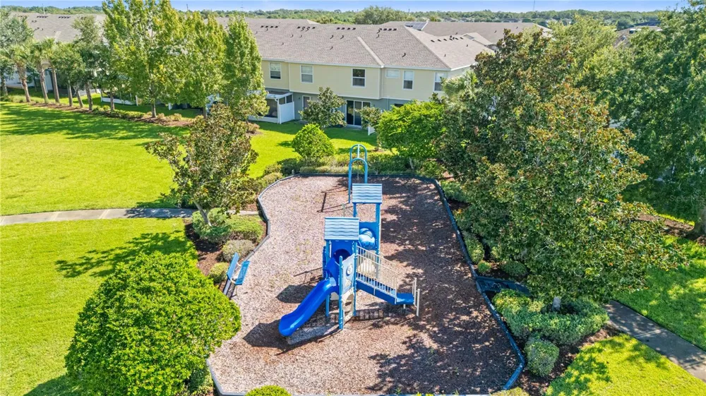 8719 TURNSTONE HAVEN PLACE Tampa, FL 33619