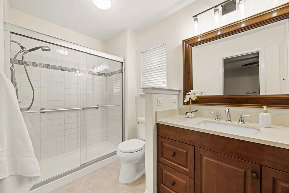 1702 Oakridge Drive Round Rock, TX 78681