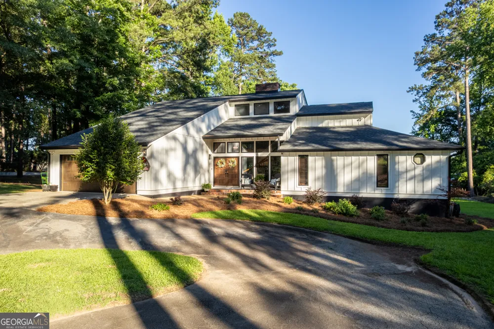 183 Lakecrest DR Milledgeville, GA 31061