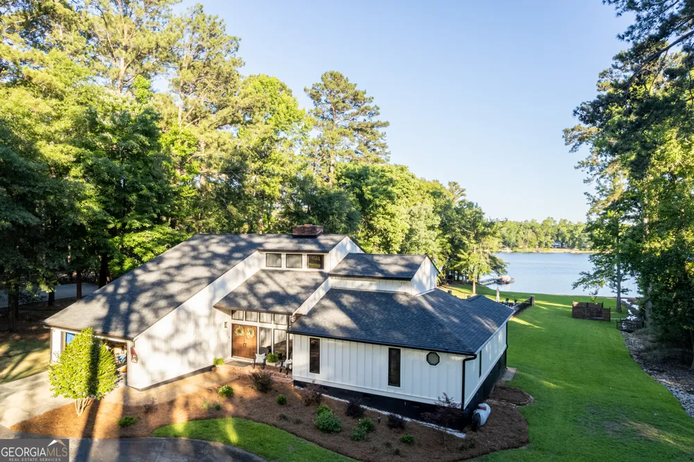 183 Lakecrest DR Milledgeville, GA 31061