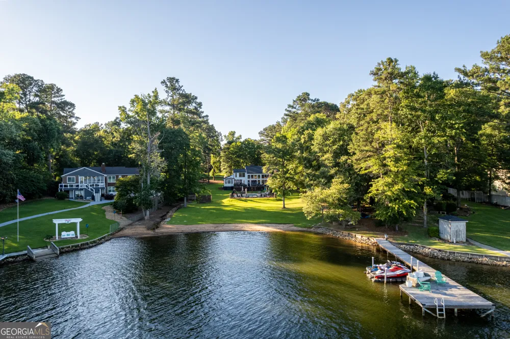 183 Lakecrest DR Milledgeville, GA 31061