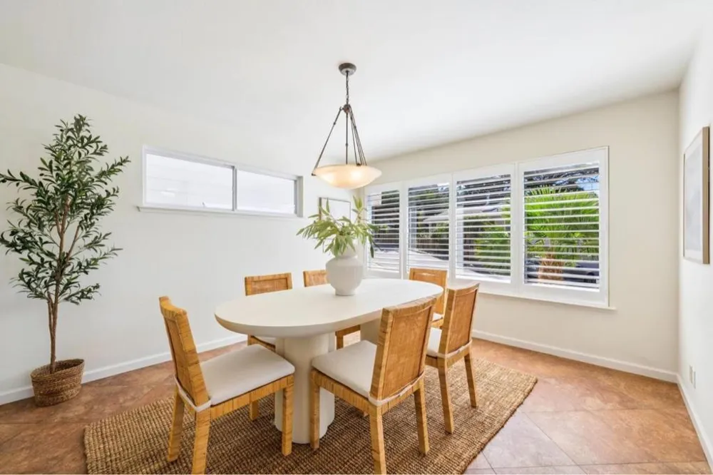293 Piedmont Avenue Pacifica, CA 94044