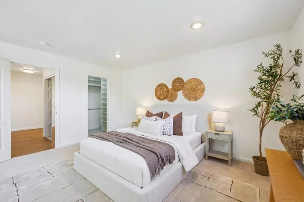 293 Piedmont Avenue Pacifica, CA 94044