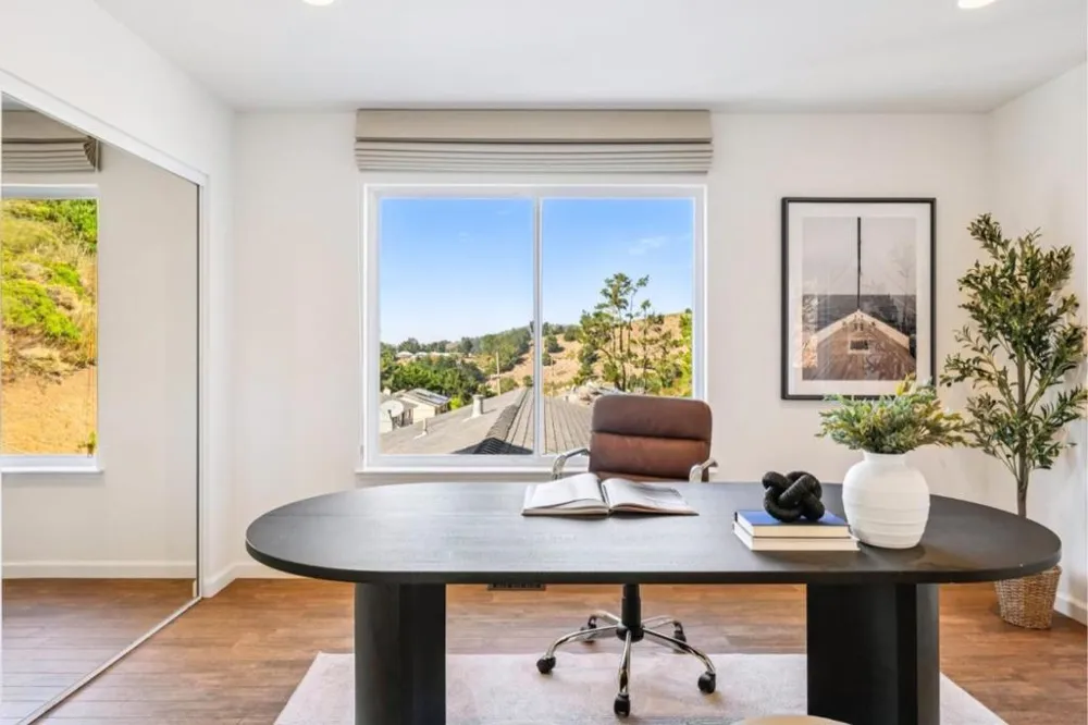 293 Piedmont Avenue Pacifica, CA 94044