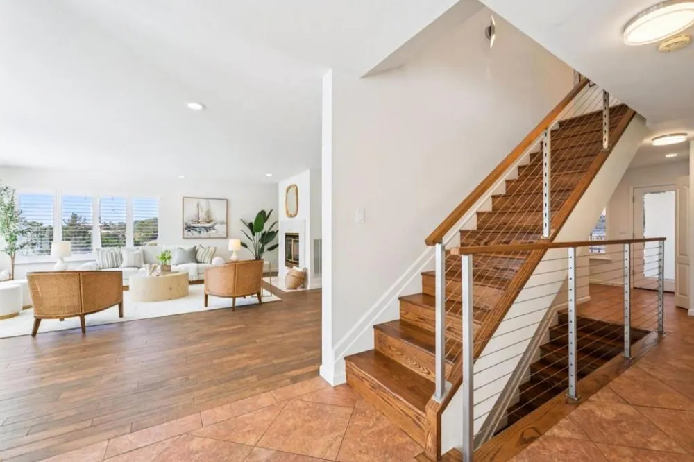 293 Piedmont Avenue Pacifica, CA 94044