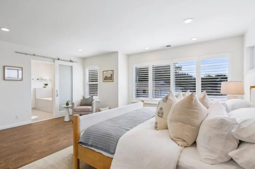 293 Piedmont Avenue Pacifica, CA 94044
